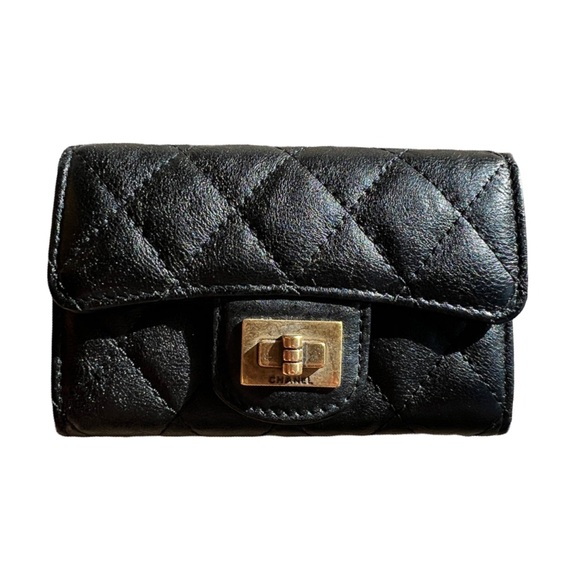 CHANEL 2.55 Reissue  coin, card wallet  in black - Picture 8 of 12